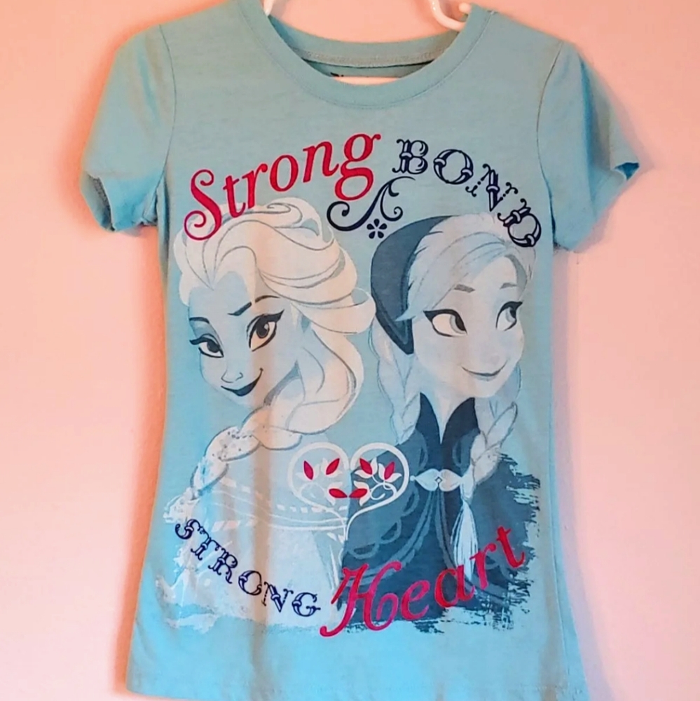Disney Frozen girls short sleeve t-shirt size XS